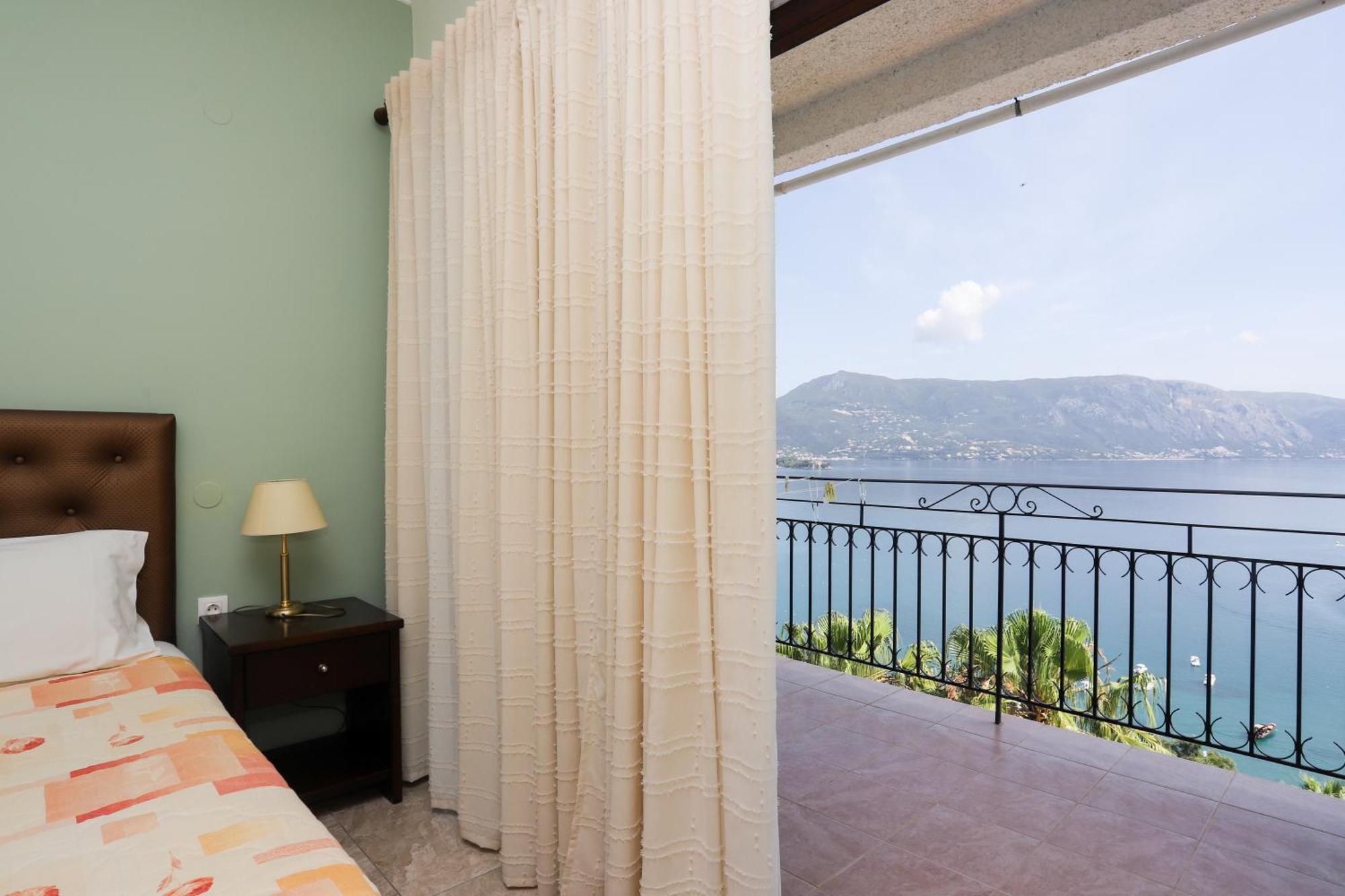 Kommeno Bella Vista エクステリア 写真